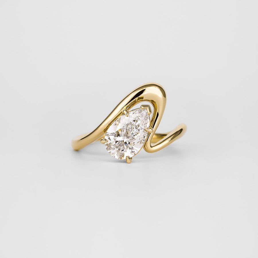 Discover pear solitaire lab grown diamond engagement ring online