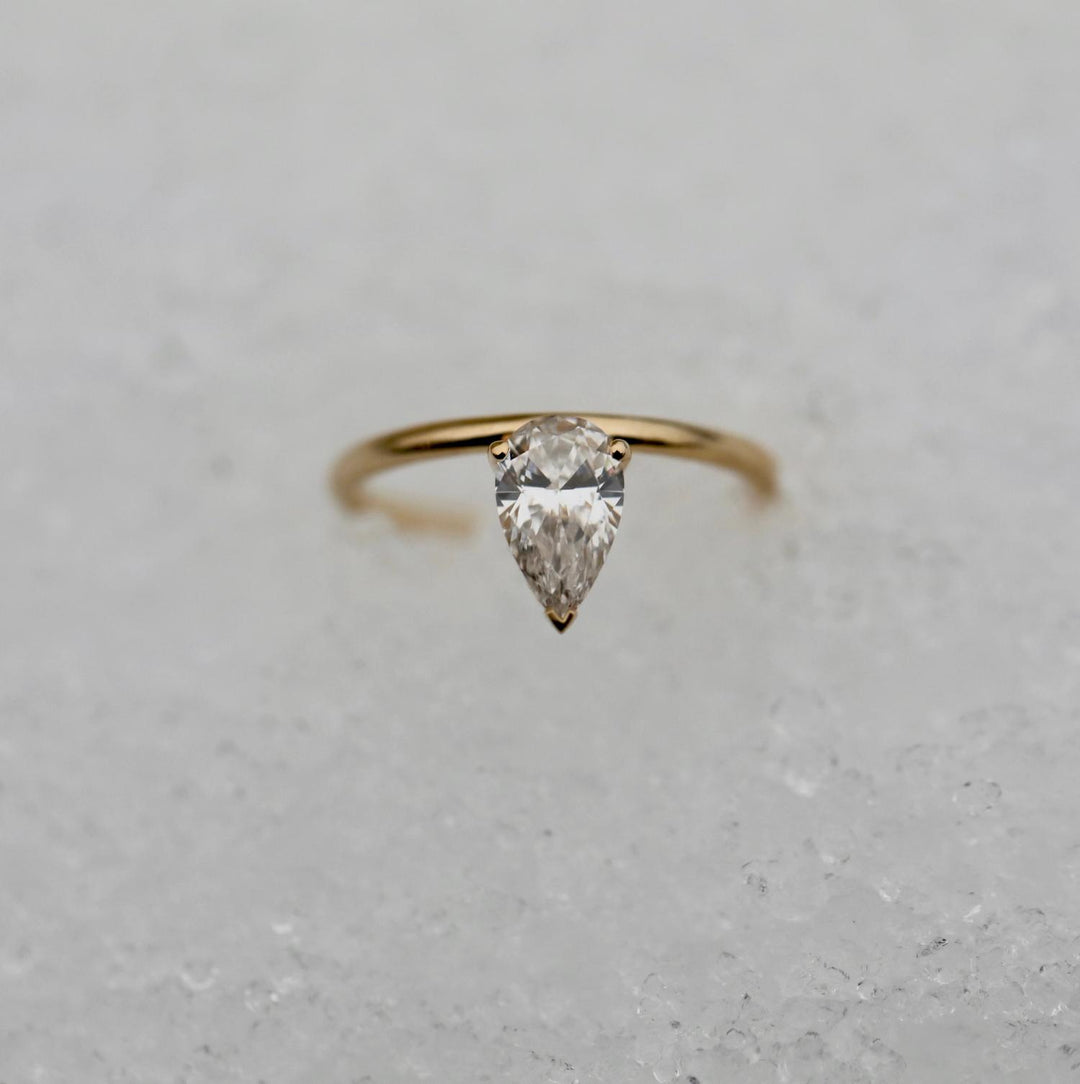Shop pear solitaire lab grown diamond engagement ring