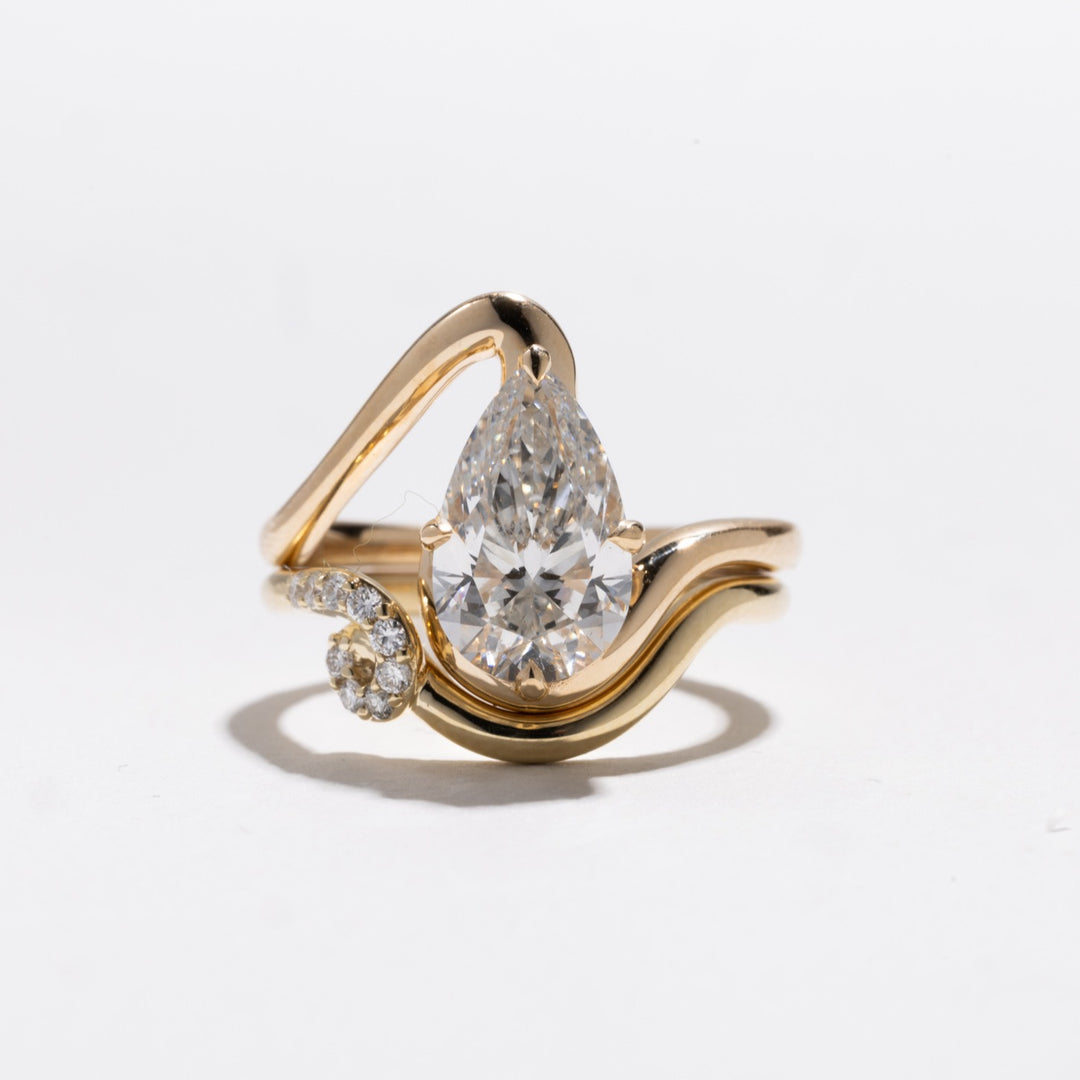 2.0CT Pear E - VS Lab Grown Curved Wedding Ring With Pave Curve Band - Doozy Diamonds