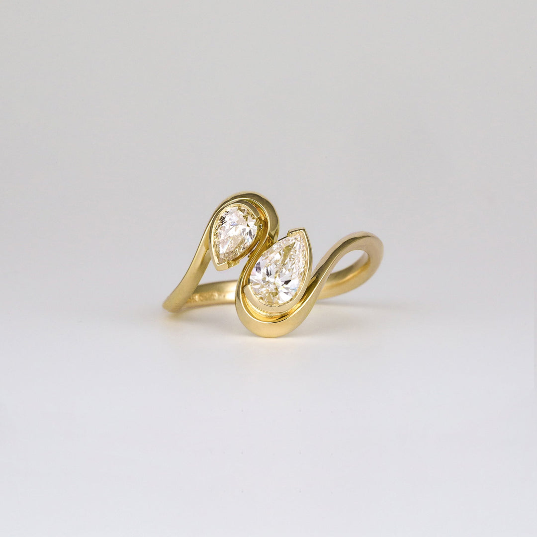 Shop pear solitaire lab grown diamond engagement ring