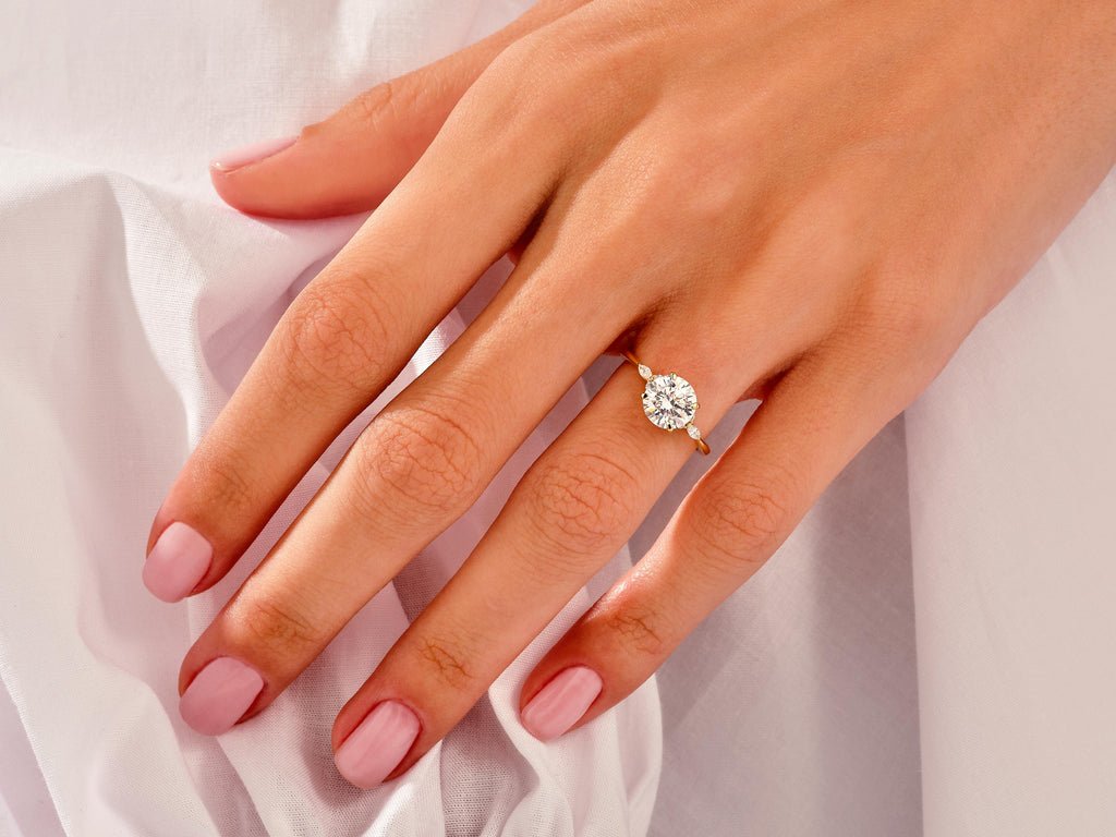 1.50CT Round Cut Cluster F - VS Lab Grown Diamond Engagement Ring Set - Doozy Diamonds