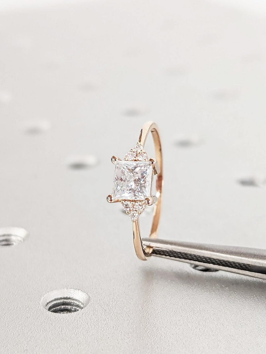 Premium princess cut cluster engagement ring crafted in solid gold