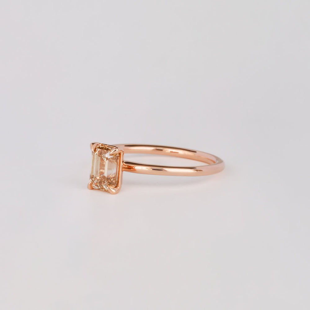 Shop the emerald cut solitaire engagement ring collection online
