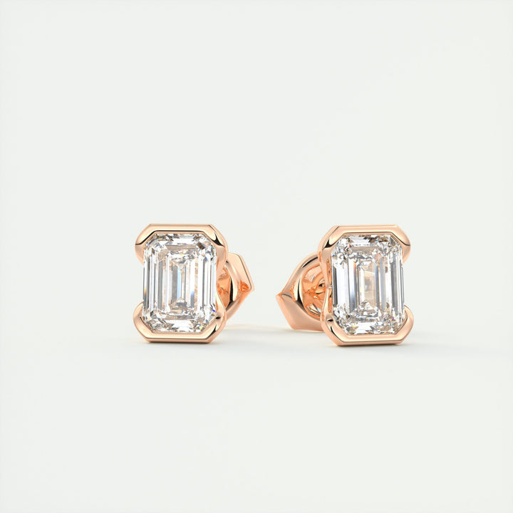 emerald-half-bezel-solitaire-cvd-g-vs-diamond-earrings