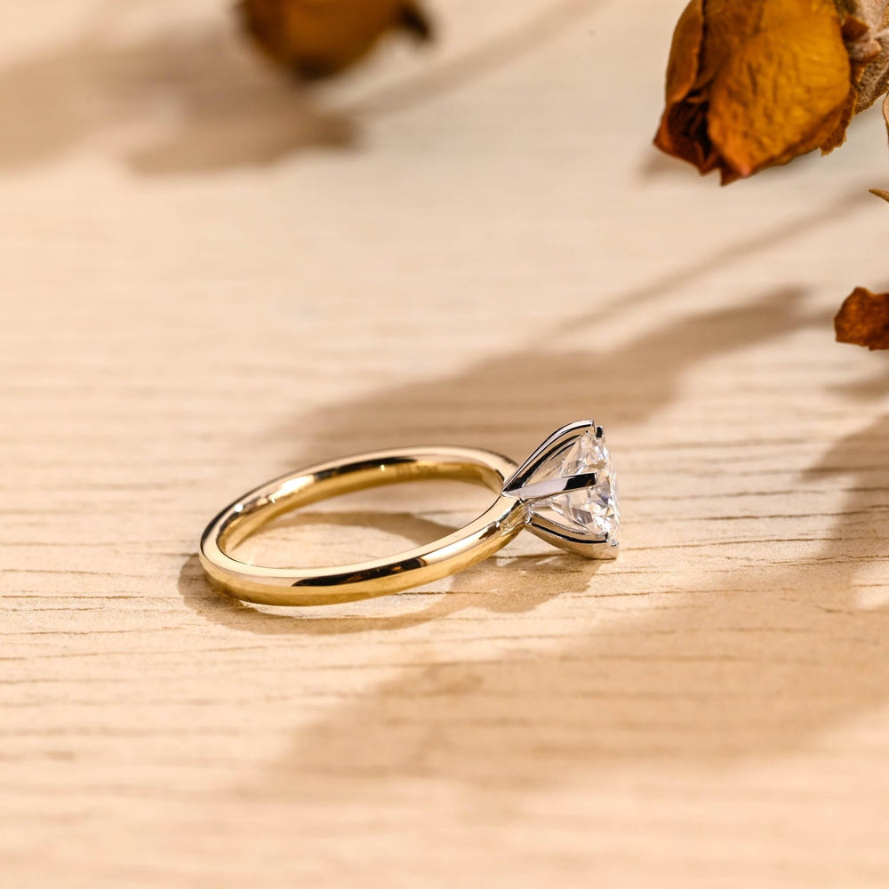 Buy round cut solitaire diamond engagement ring with free shipping