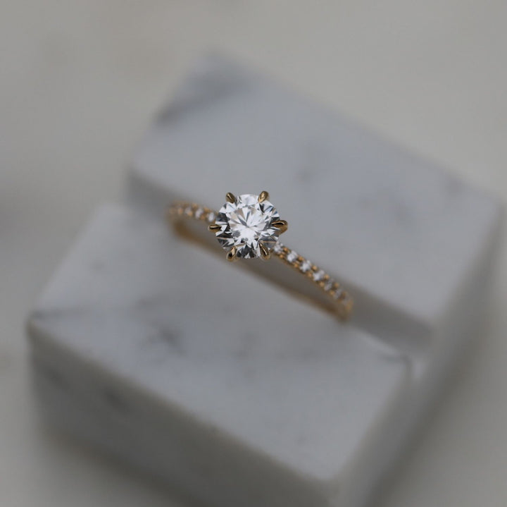 Buy 0.75CT round solitaire lab grown diamond engagement ring online