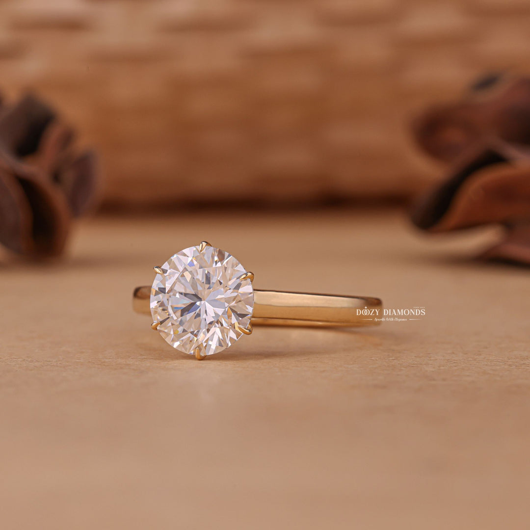 IGI certified round cut diamond in solitaire engagement ring setting
