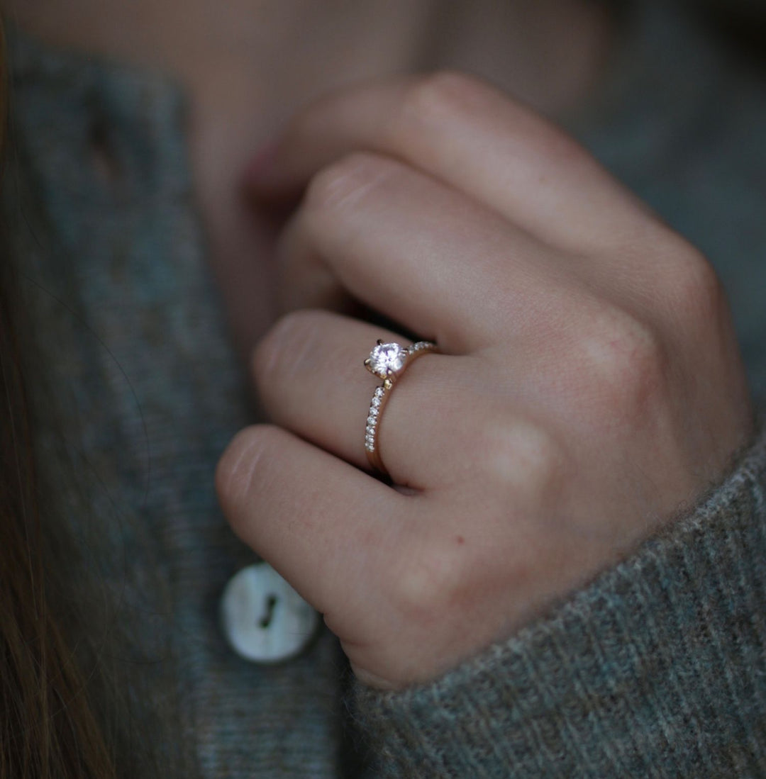 Buy round cut solitaire diamond engagement ring with free shipping