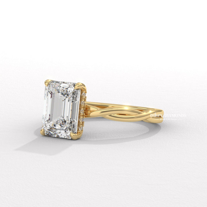 Emerald solitaire engagement ring with IGI certificate and packaging