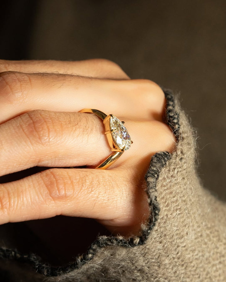 1.0 - 3.0 CT Pear Cut Lab Grown Diamond Unique Engagement Ring - Doozy Diamonds