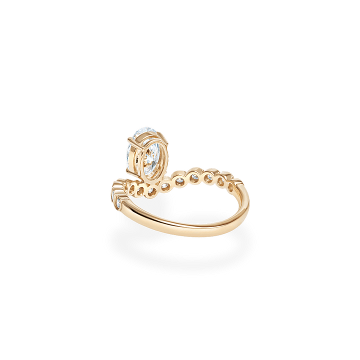 Oval pave engagement ring with IGI certificate and packaging