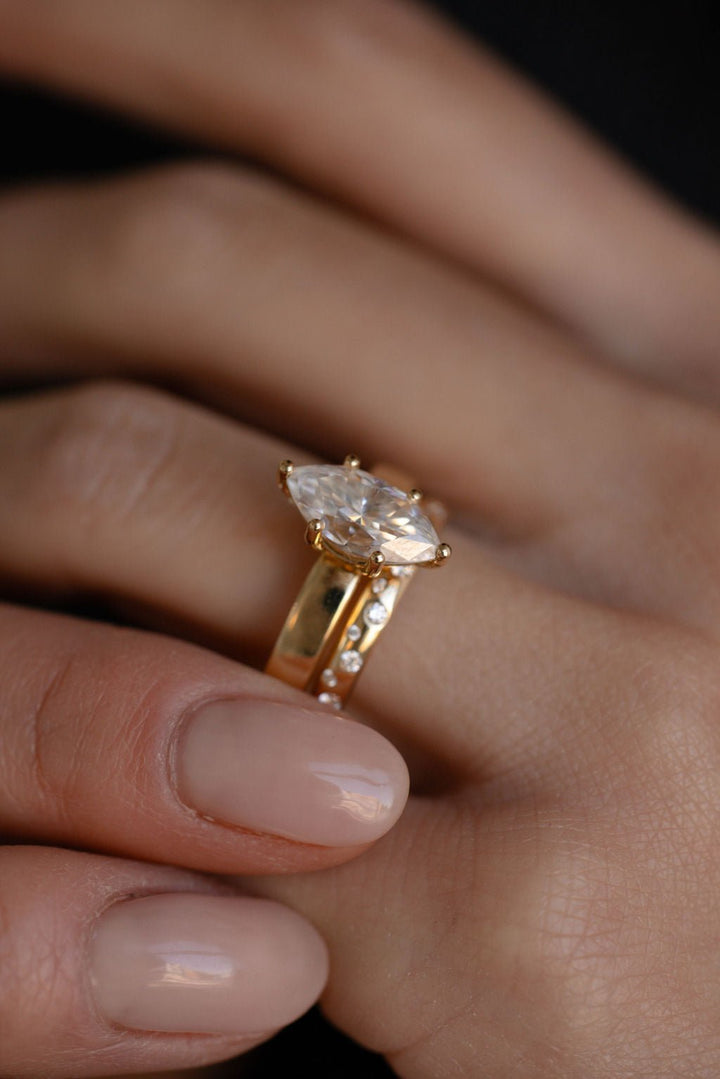 1.50CT Marquise F - VS Lab Grown Diamond Thick Band Wedding Ring Set - Doozy Diamonds