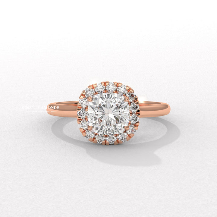 IGI certified cushion cut diamond in solitaire engagement ring setting