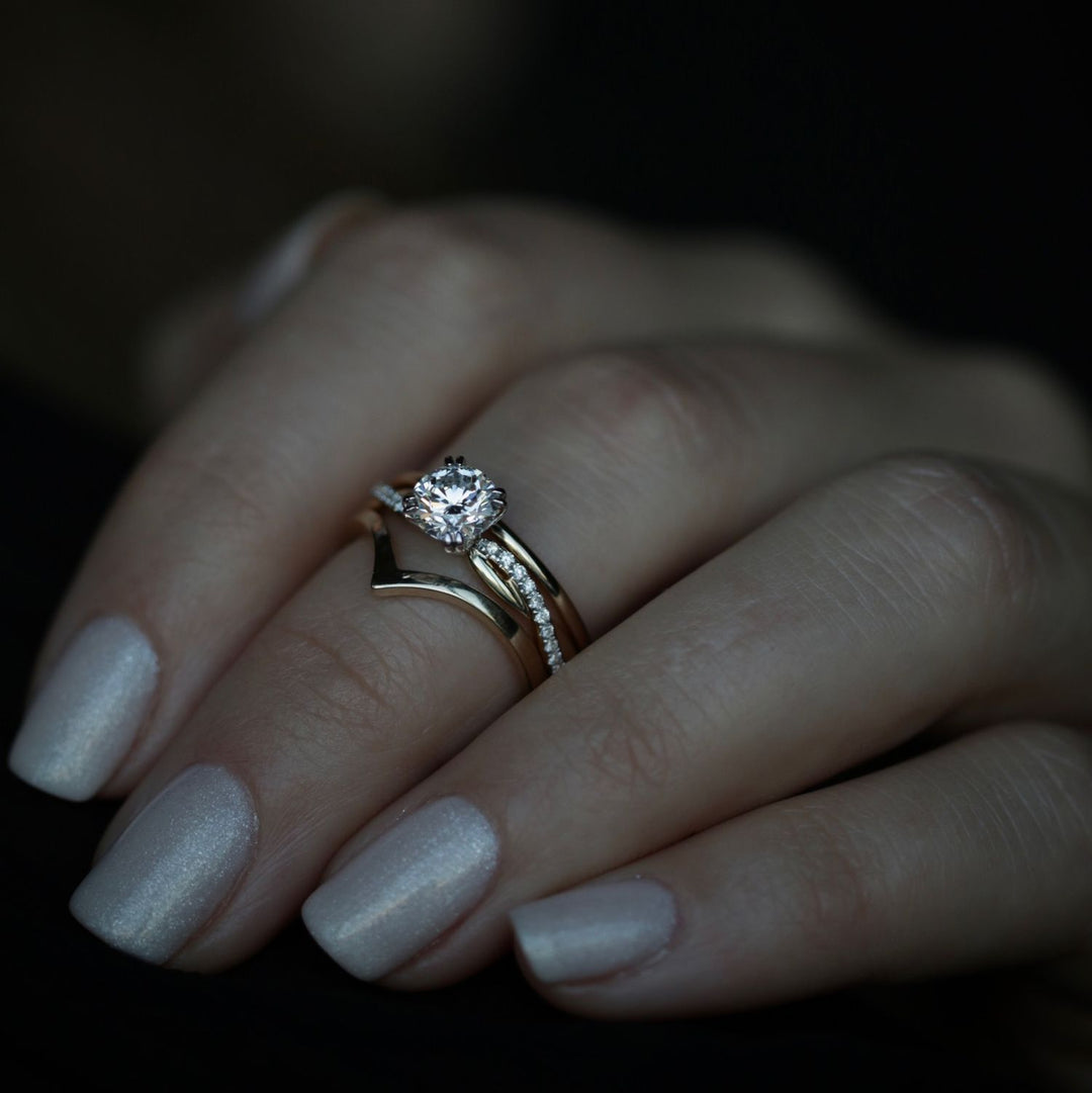 Round solitaire lab grown diamond ring side profile in gold setting