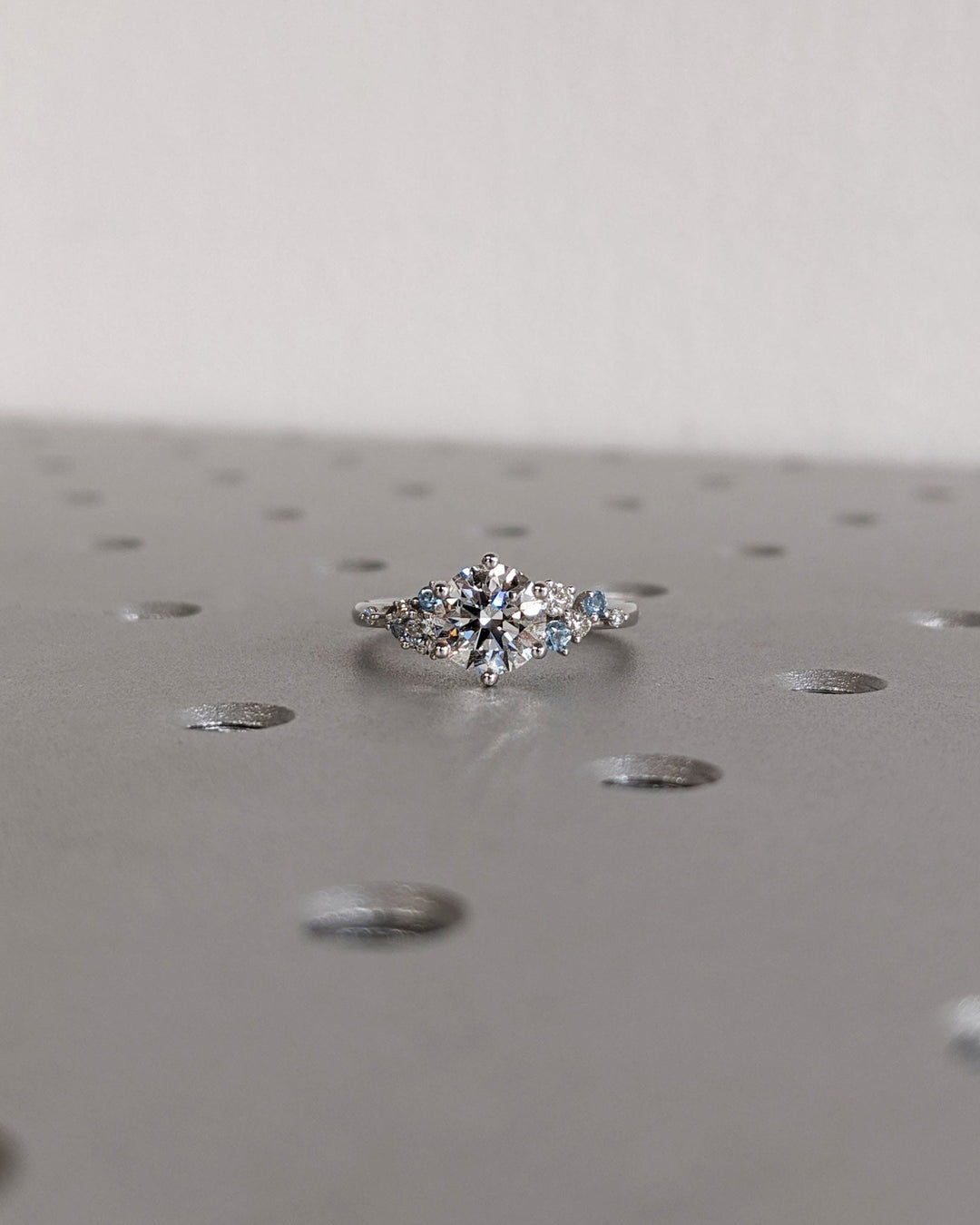 Buy 1.0CT round cluster lab grown diamond engagement ring online