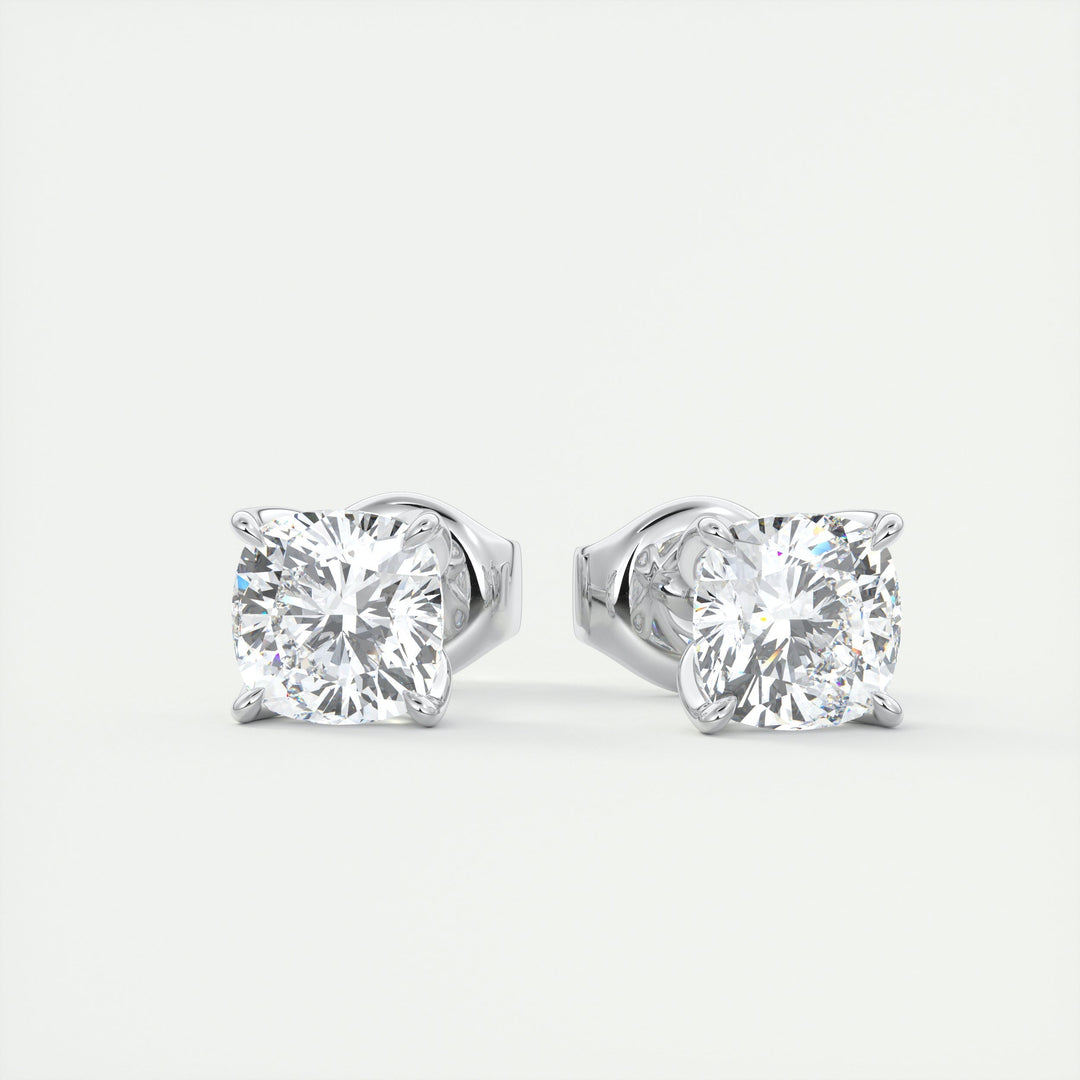 round-solitaire-cvd-g-vs-diamond-earrings-3