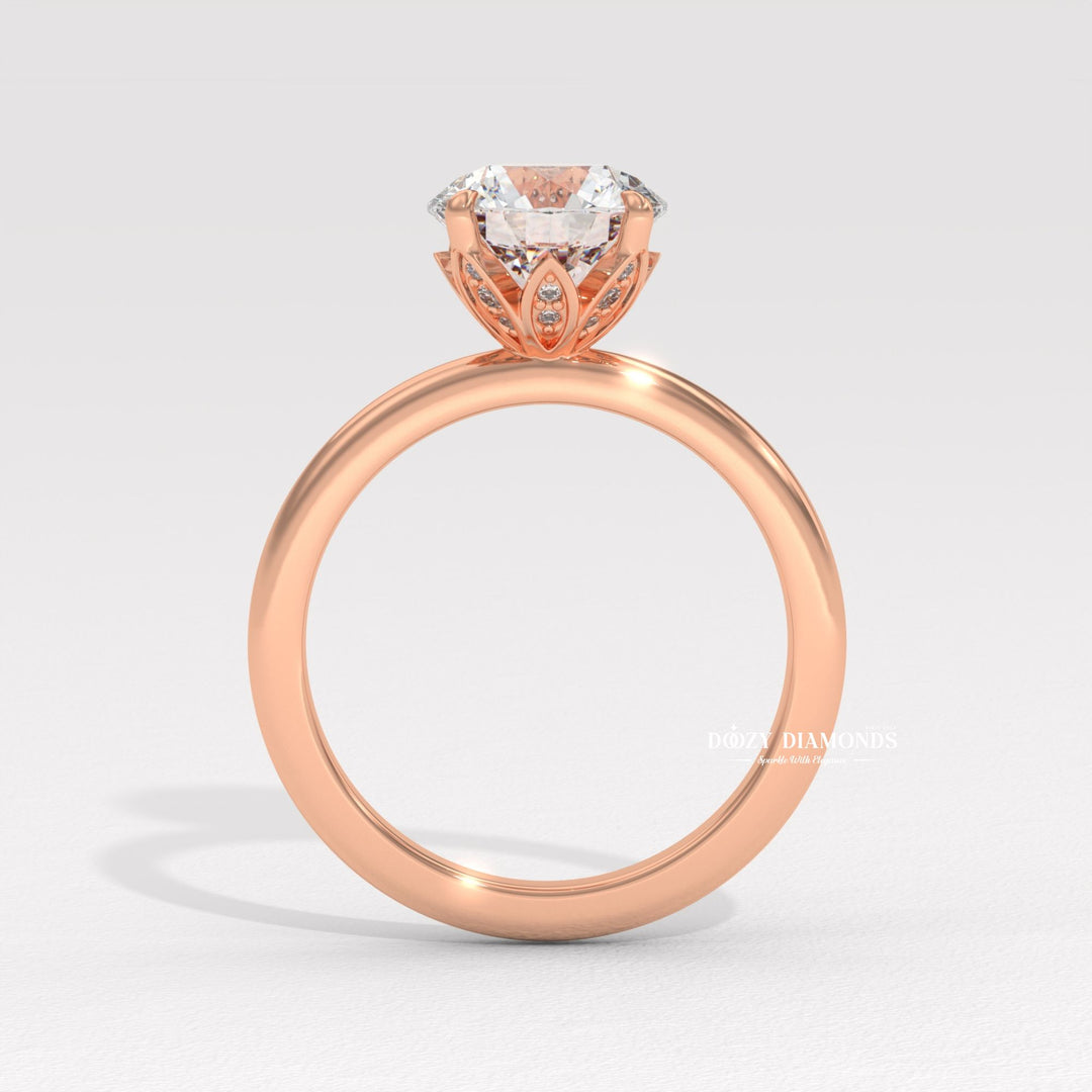 IGI certified round cut diamond in solitaire engagement ring setting