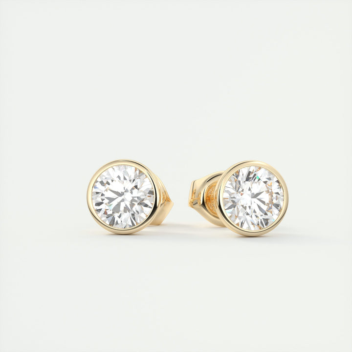 round-bezel-solitaire-cvd-f-vs-diamond-earrings