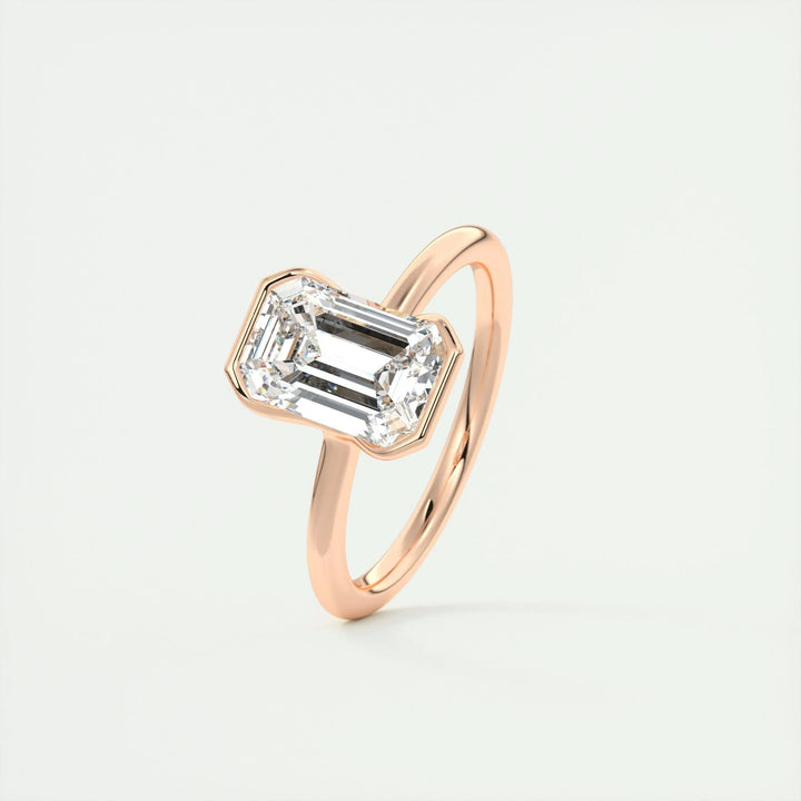 Profile view of emerald cut solitaire engagement ring band
