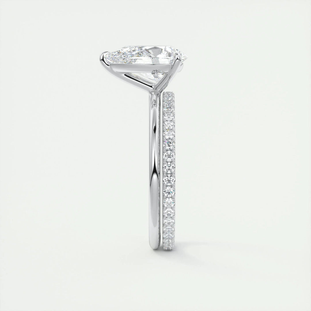 Macro shot of pear cut diamond facets in solitaire ring setting