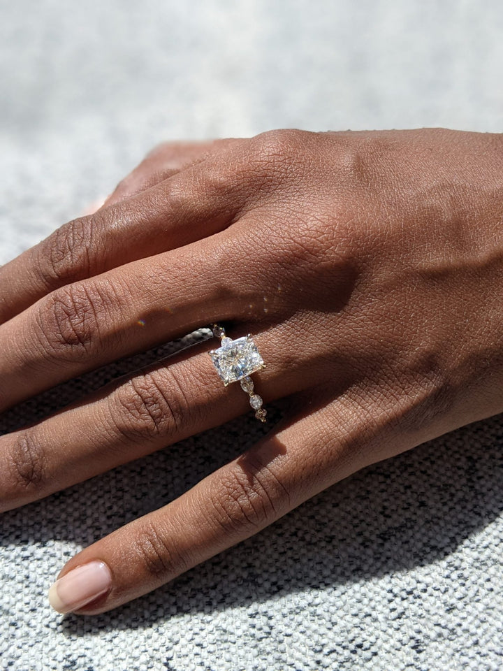 Cushion pave engagement ring with IGI certificate and packaging