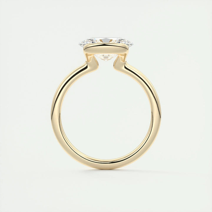 Oval bezel engagement ring with IGI certificate and packaging