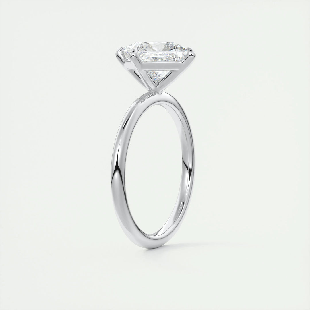 Princess solitaire engagement ring close-up highlighting diamond sparkle