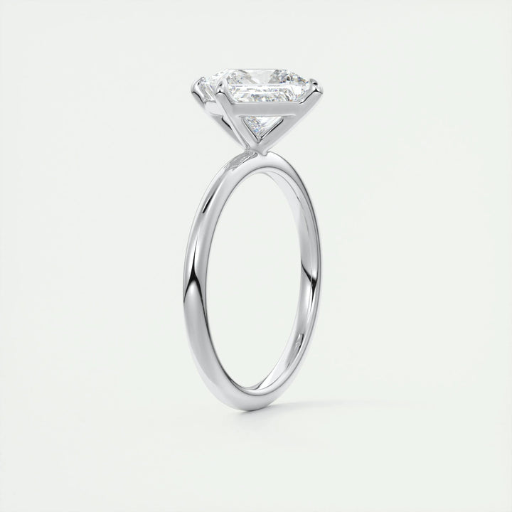 Princess solitaire engagement ring close-up highlighting diamond sparkle