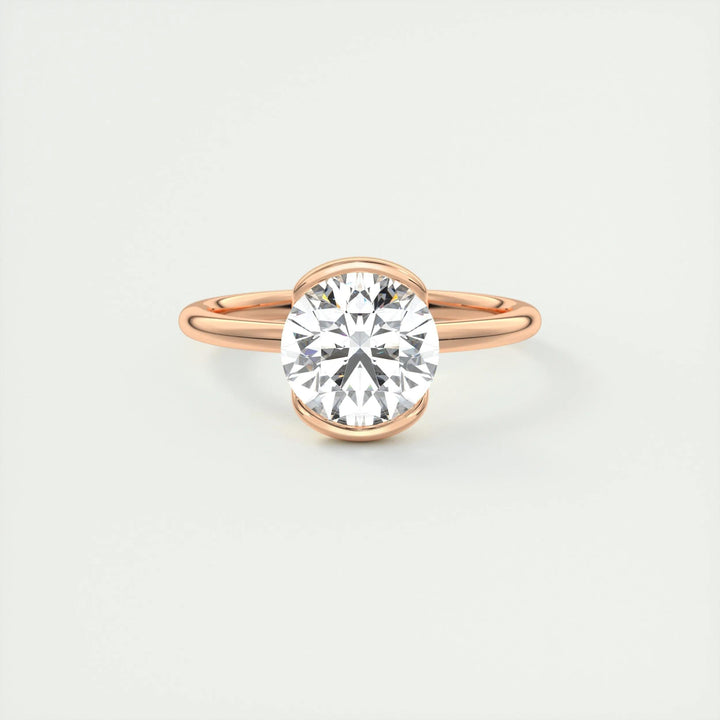 Round solitaire ring set with an IGI graded diamond